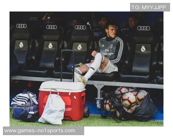 足球之夜停播引发球迷热议赛事转播未来何去何从